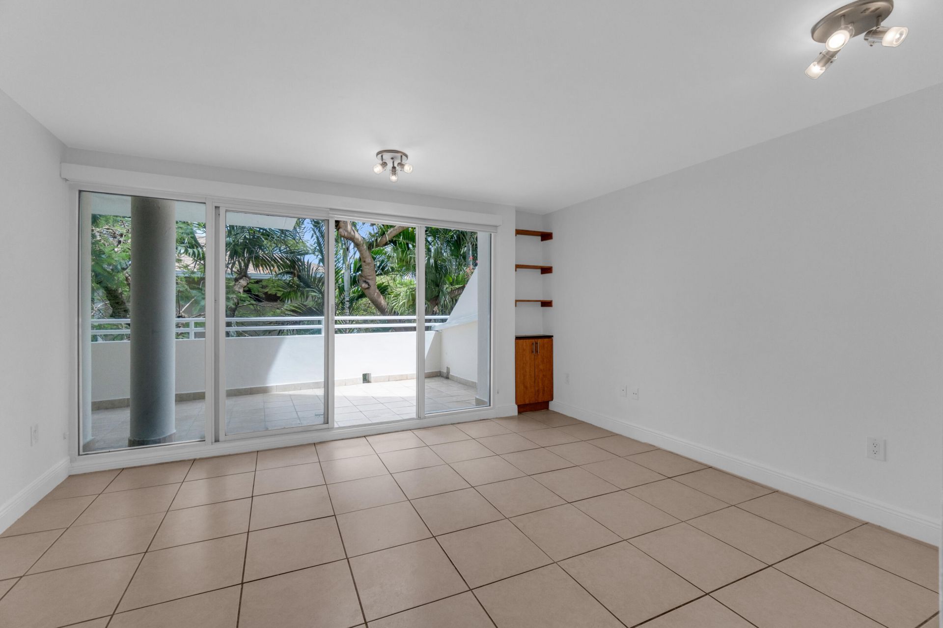 2100 Brickell Avenue, Unit 305, Miami, FL 33129 Photo