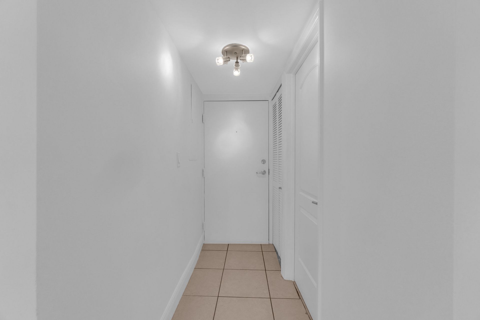 2100 Brickell Avenue, Unit 305, Miami, FL 33129 Photo