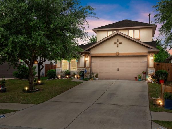 210 Wincliff DR, Buda, TX 78610