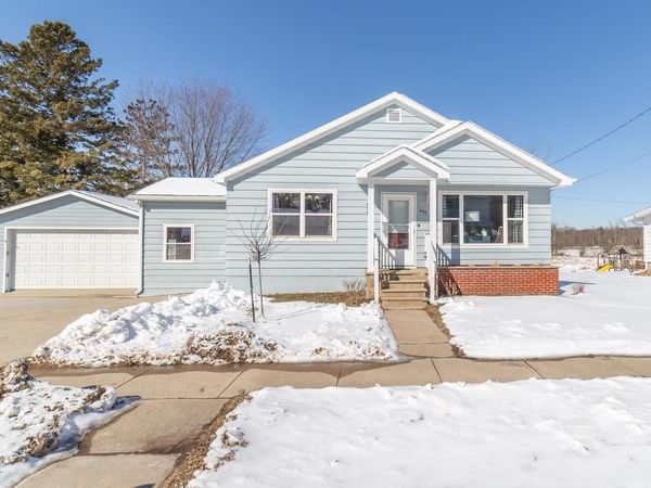 449 N Clinton Street, Princeton, WI 54968