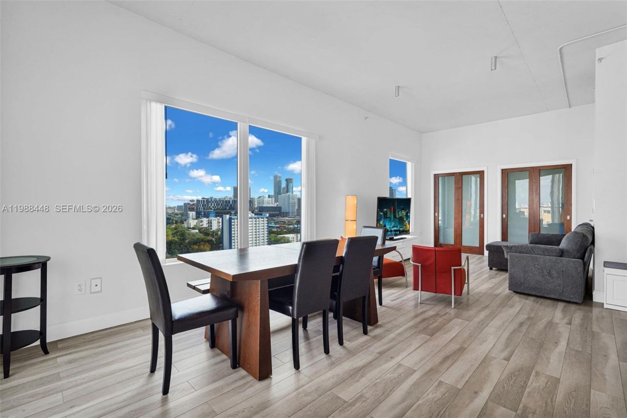 10 SW South River Dr, Unit 1615, Miami, FL 33130 Photo