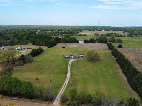 8352 County Road 2404, Kemp, TX 75143
