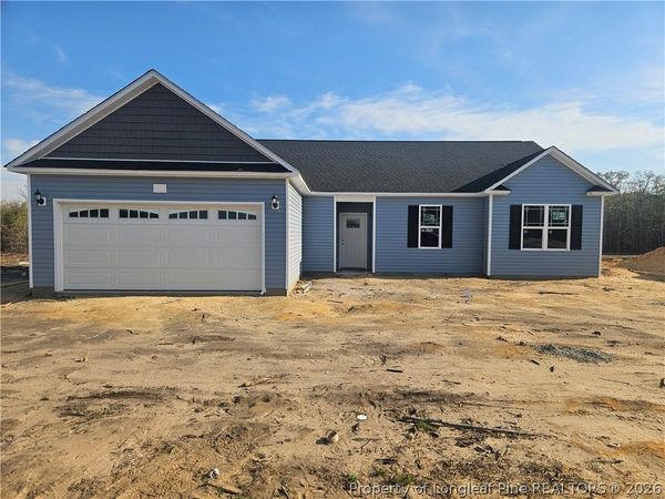 6077 Ari Court, Fayetteville, NC 28312