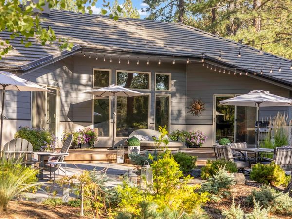 60755 Currant Way, Bend, OR 97702