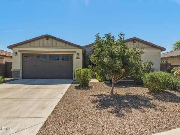 17157 W LAURIE Lane, Waddell, AZ 85355