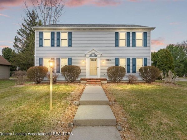2792 Dellridge Drive, Holt, MI 48842