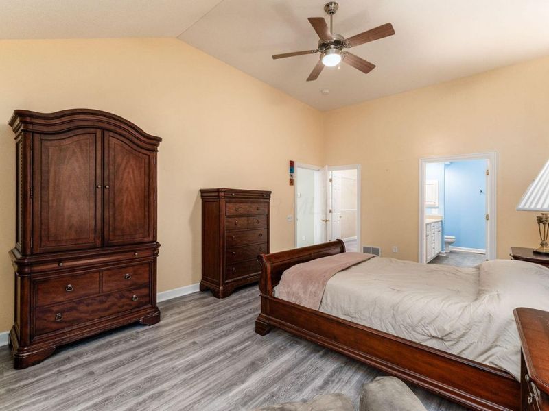 223 Tinley Park Circle , Delaware, OH 43015 Photo 12