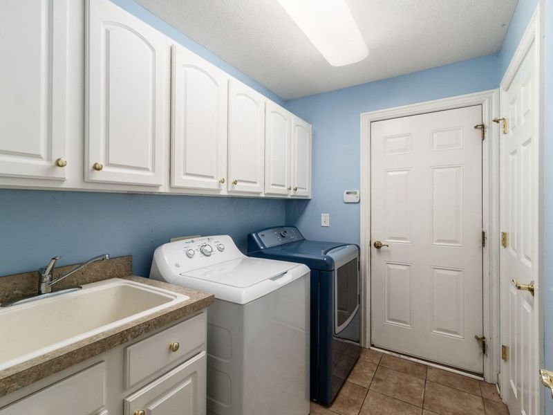 223 Tinley Park Circle , Delaware, OH 43015 Photo 17