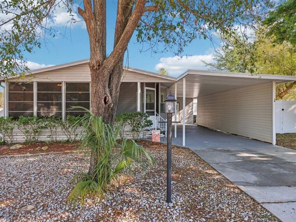 39 MAPLEHURST AVENUE , DEBARY, FL 32713