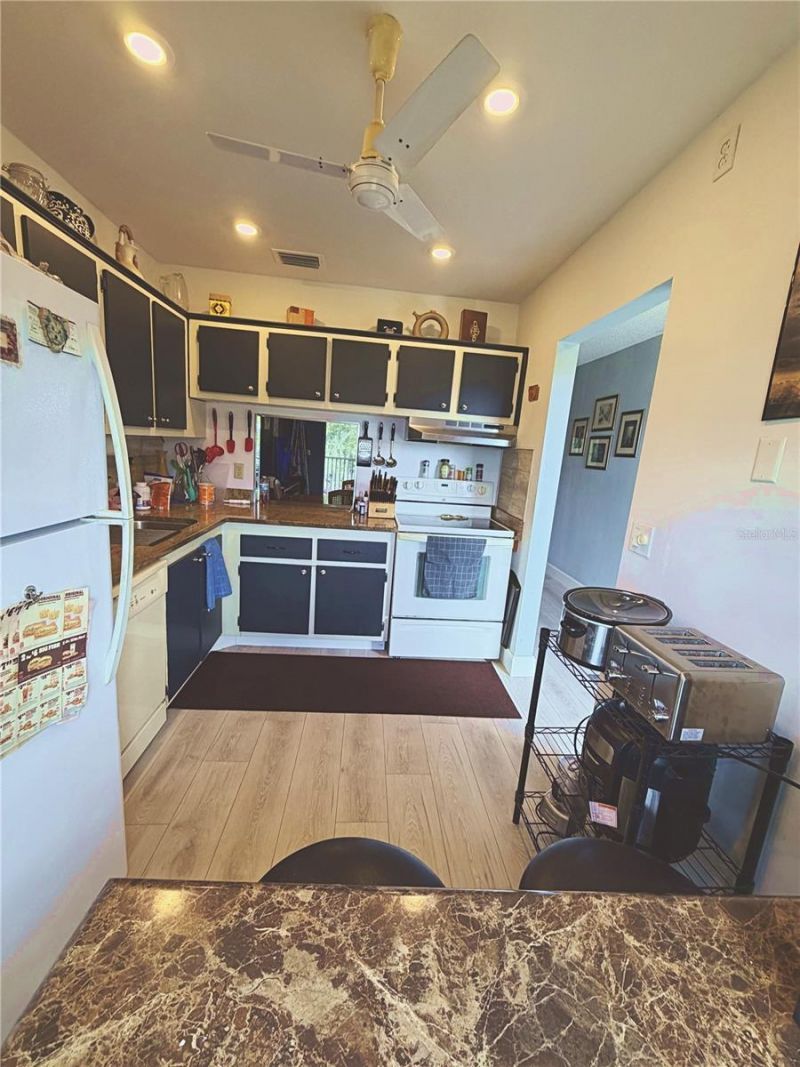 140 Lake Meryl Drive, Unit 233, West Palm Beach, FL 33411 Photo