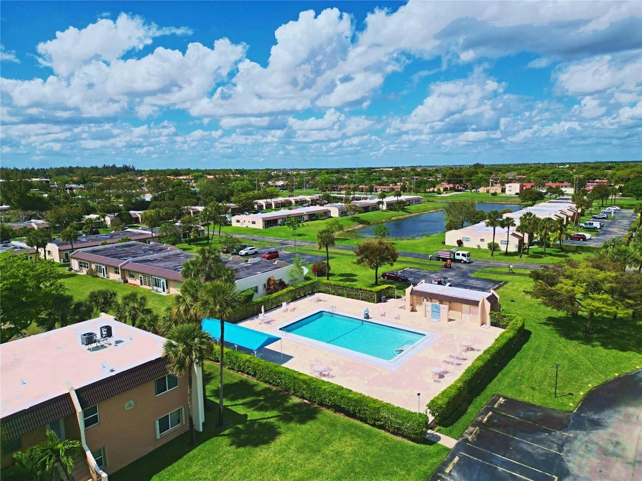140 Lake Meryl Drive, Unit 233, West Palm Beach, FL 33411 Photo