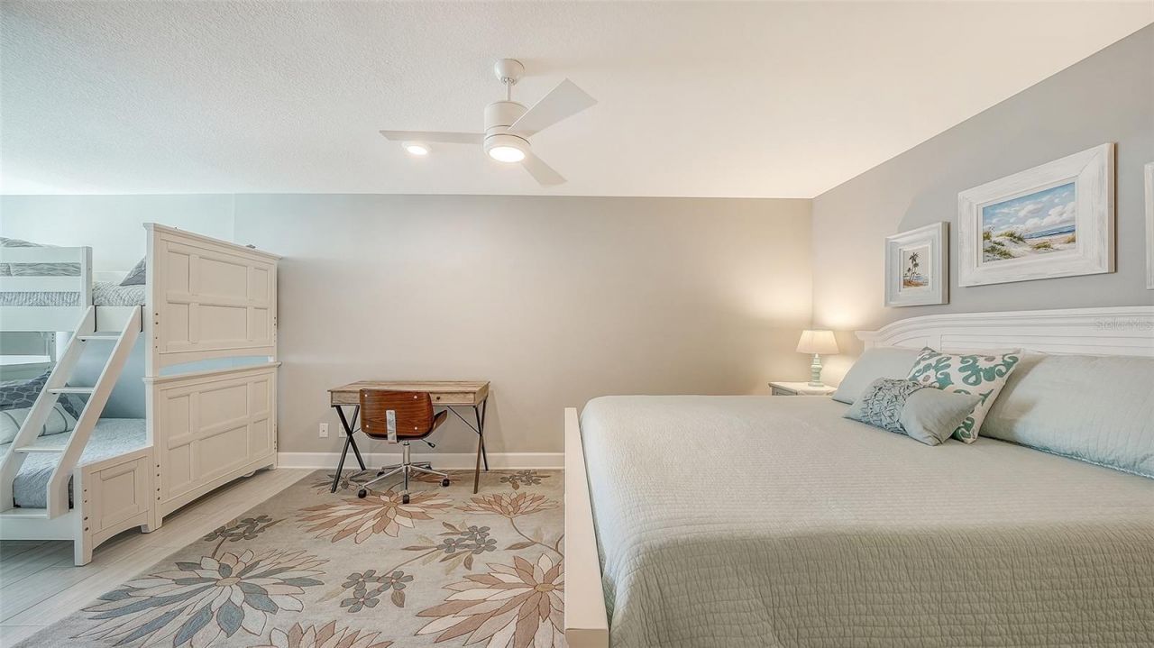 2425 Gulf Of Mexico Drive, Unit 14E, Longboat Key, FL 34228 Photo