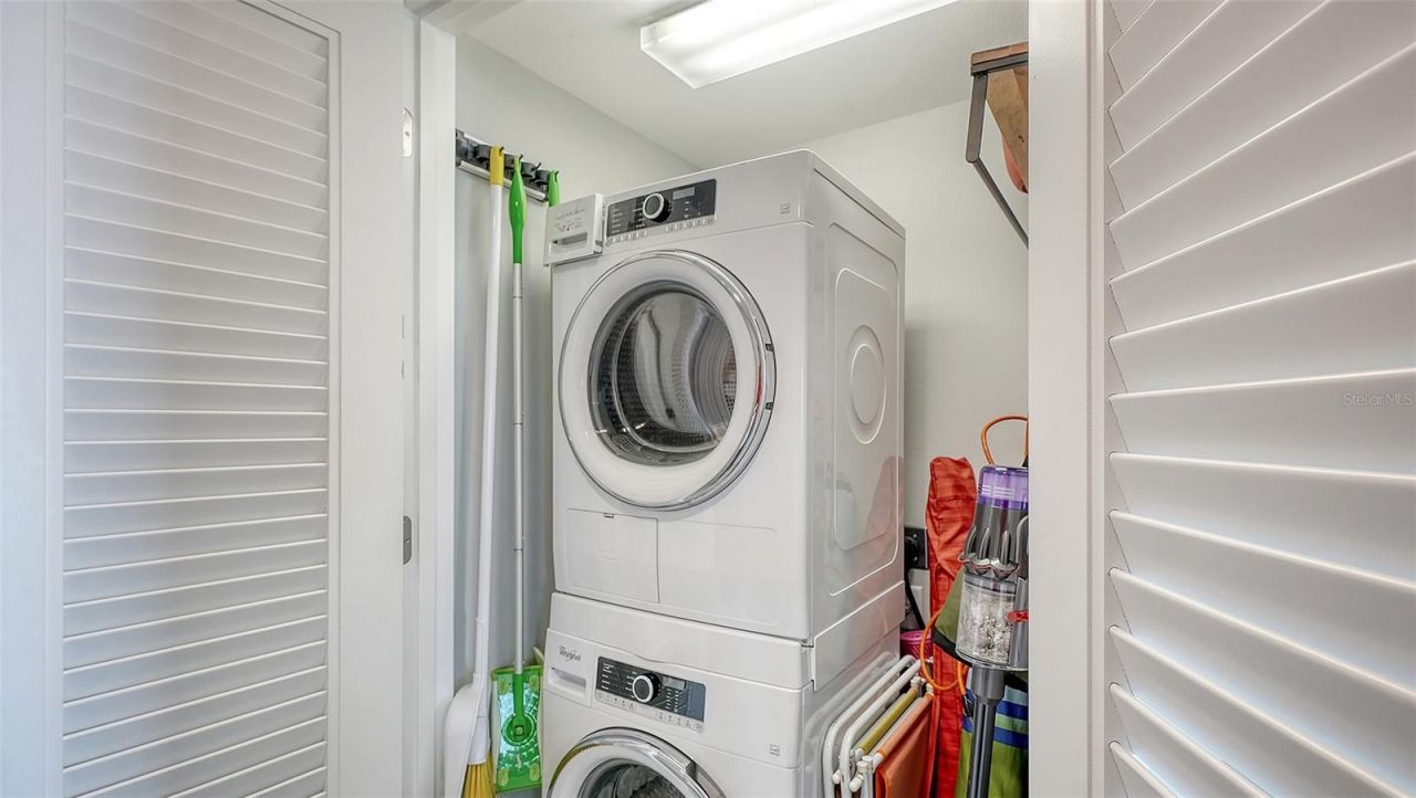 2425 Gulf Of Mexico Drive, Unit 14E, Longboat Key, FL 34228 Photo