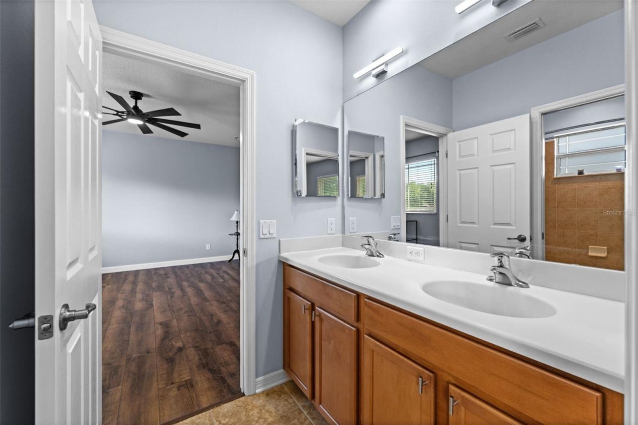 5326 Napa Drive, Sarasota, FL 34243 Photo