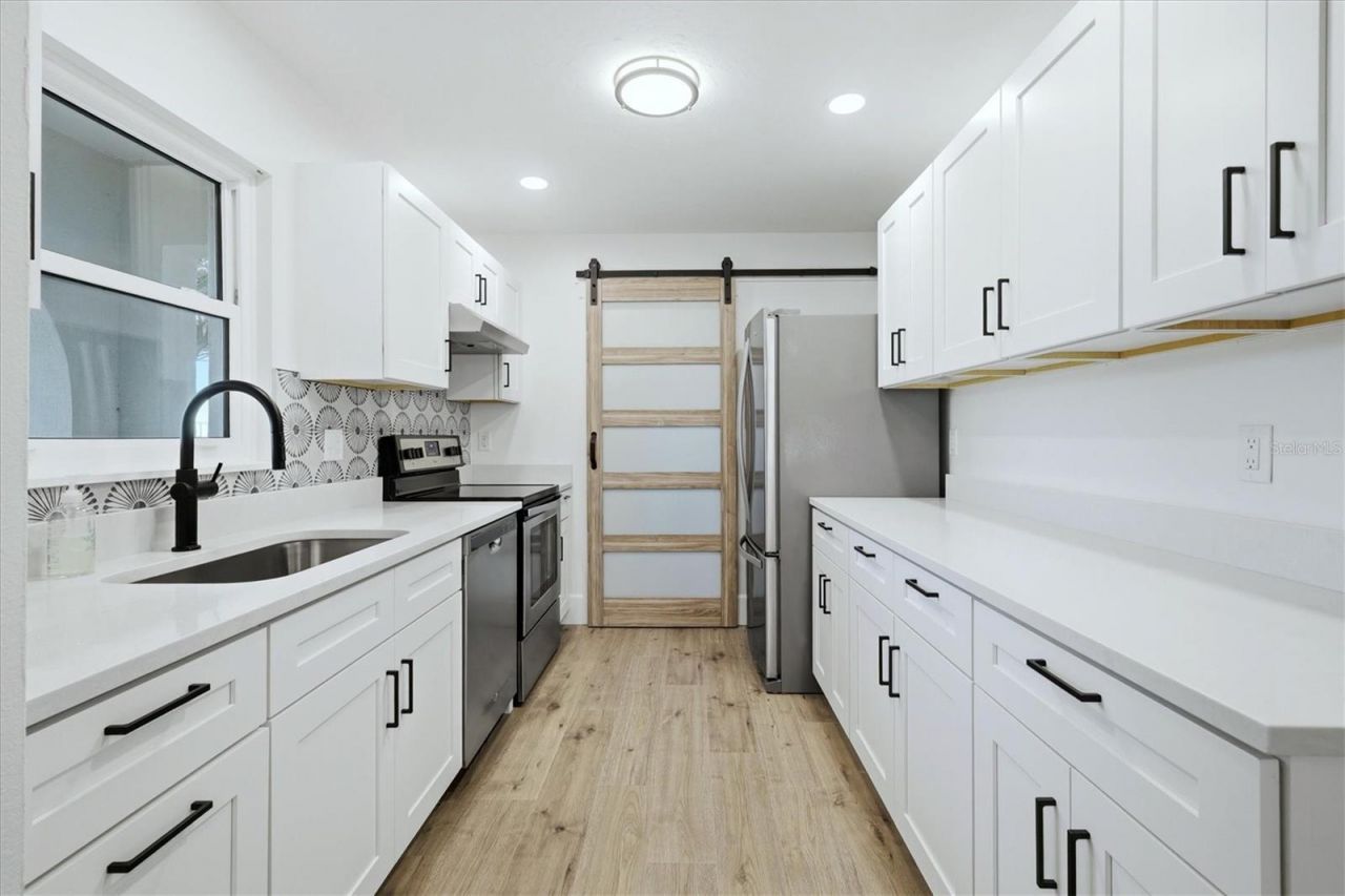 3504 38th Street W, Bradenton, FL 34205 Photo