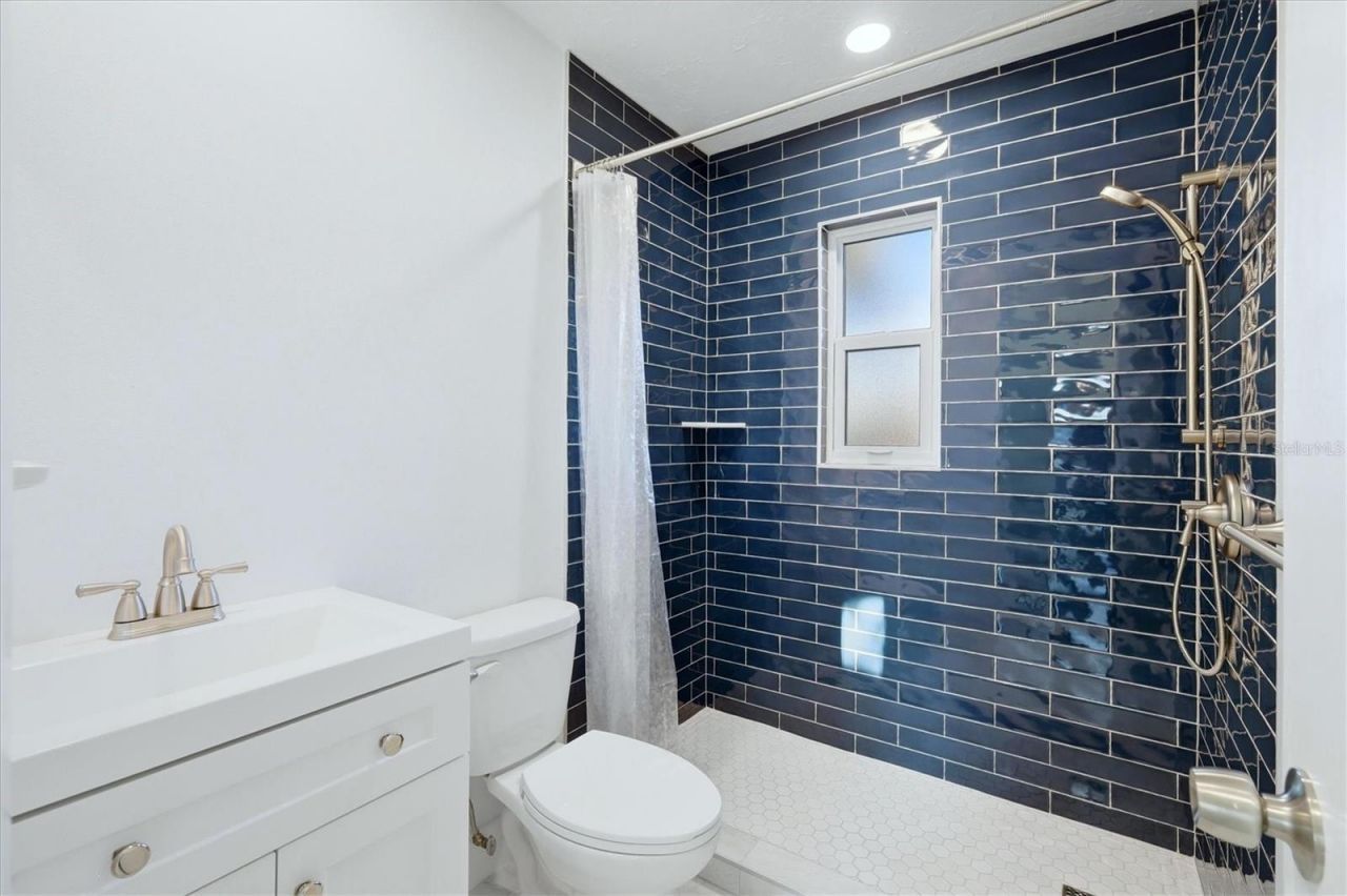 3504 38th Street W, Bradenton, FL 34205 Photo