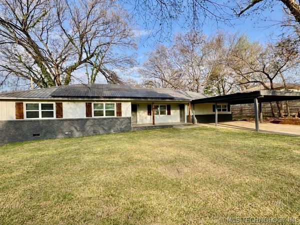 1300 N McKinley Avenue , Sand Springs, OK 74063