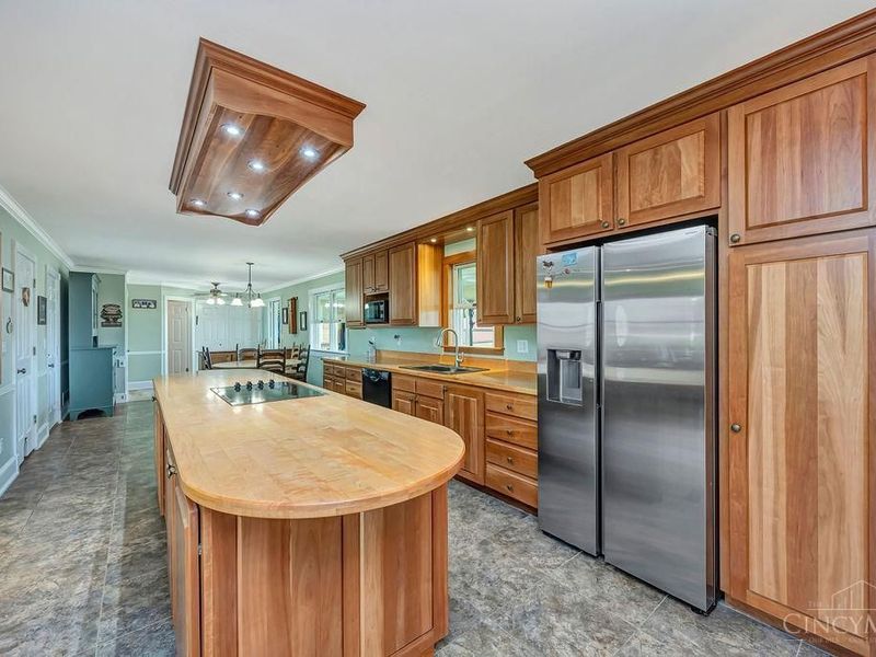 3064 Oxford Middletown Road, Milford Twp, OH 45013 Photo 10