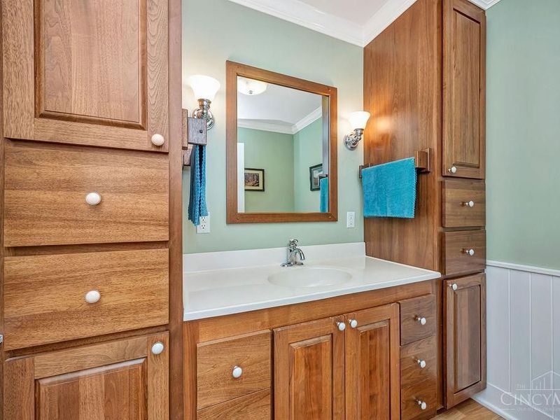 3064 Oxford Middletown Road, Milford Twp, OH 45013 Photo 16