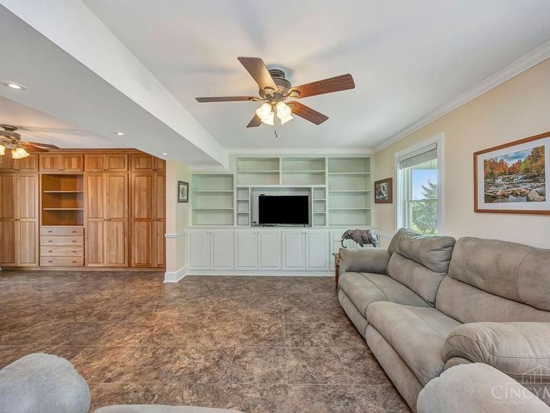 3064 Oxford Middletown Road, Milford Twp, OH 45013 Photo 5