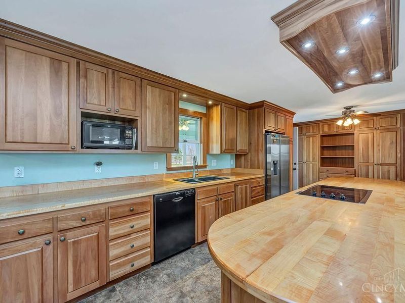 3064 Oxford Middletown Road, Milford Twp, OH 45013 Photo 7