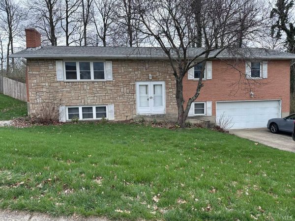 6260 Overture Drive, Dayton, OH 45449