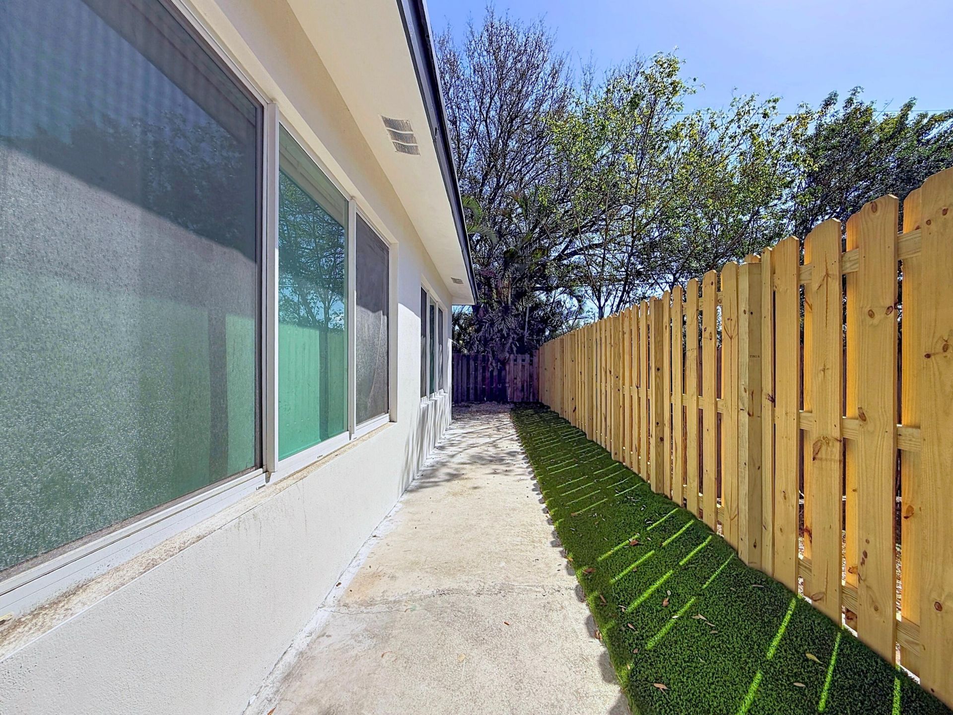 224 NE 23rd Avenue, Unit 3, Pompano Beach, FL 33062 Photo