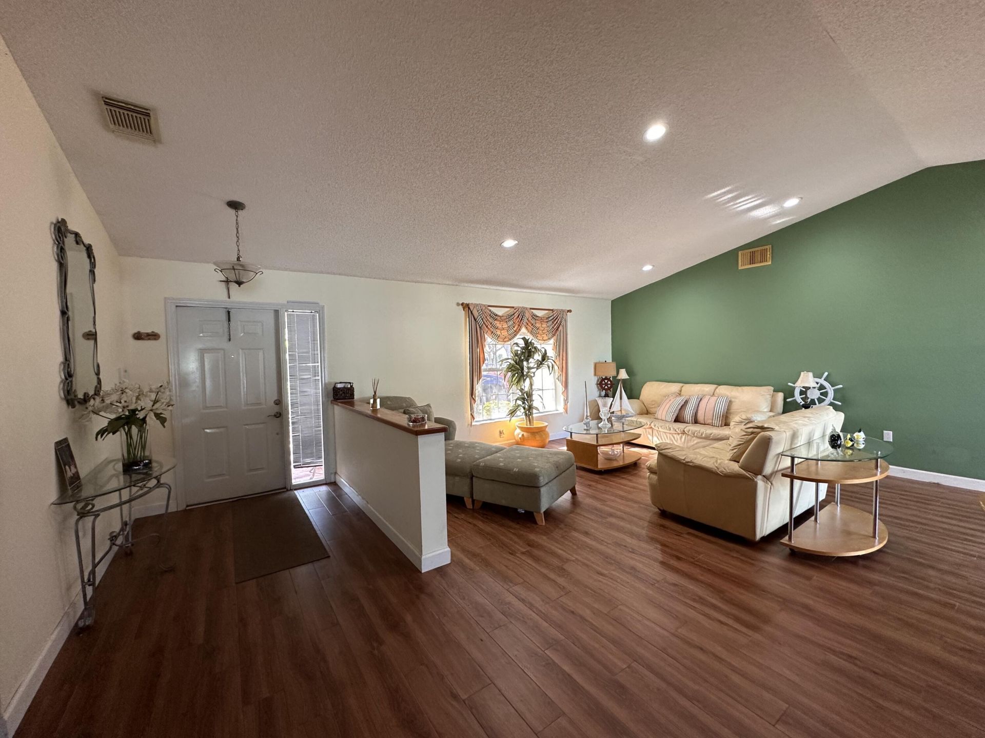 1761 SW 135th Way, Miramar, FL 33027 Photo