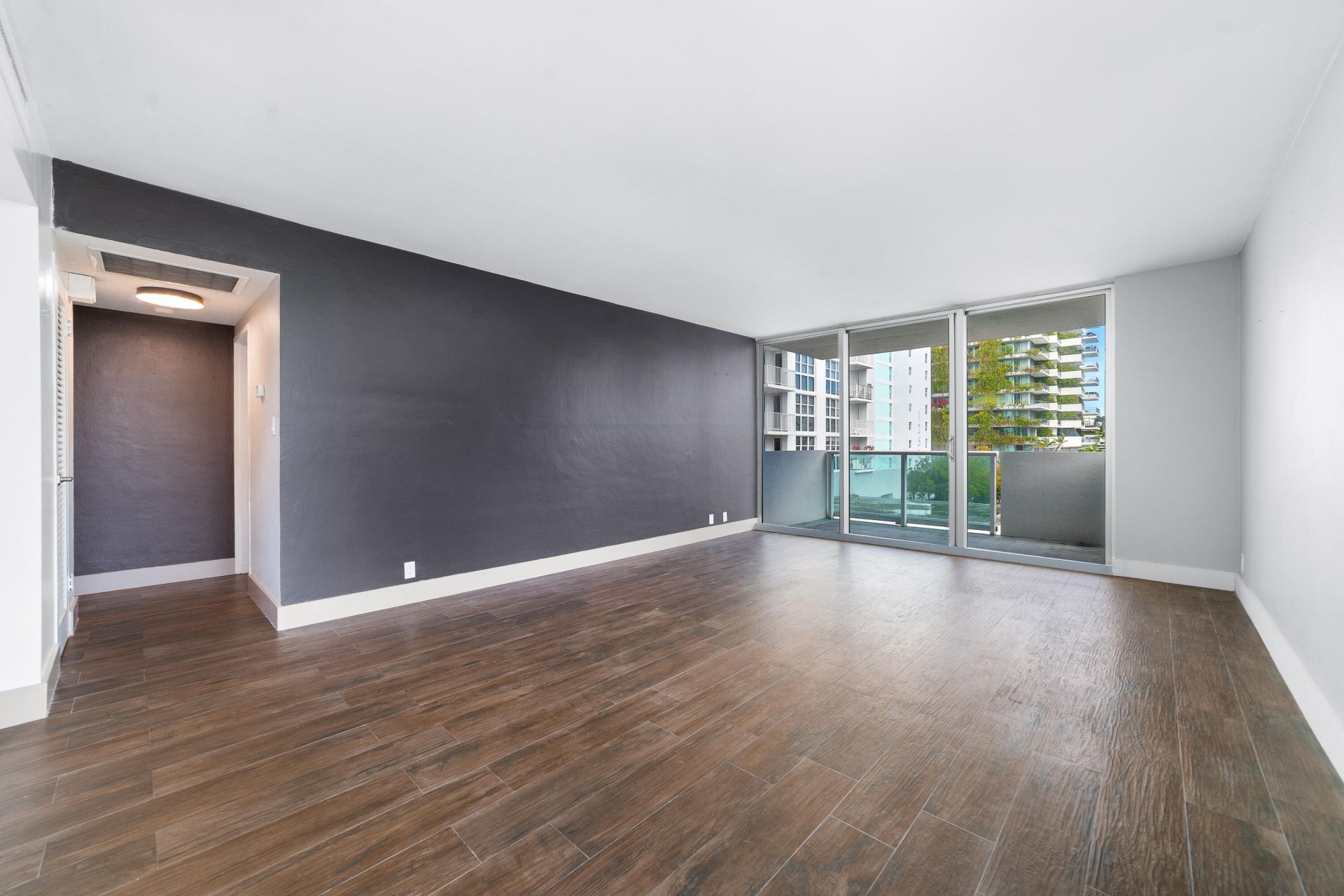 1200 West Avenue, Unit 316, Miami Beach, FL 33139 Photo