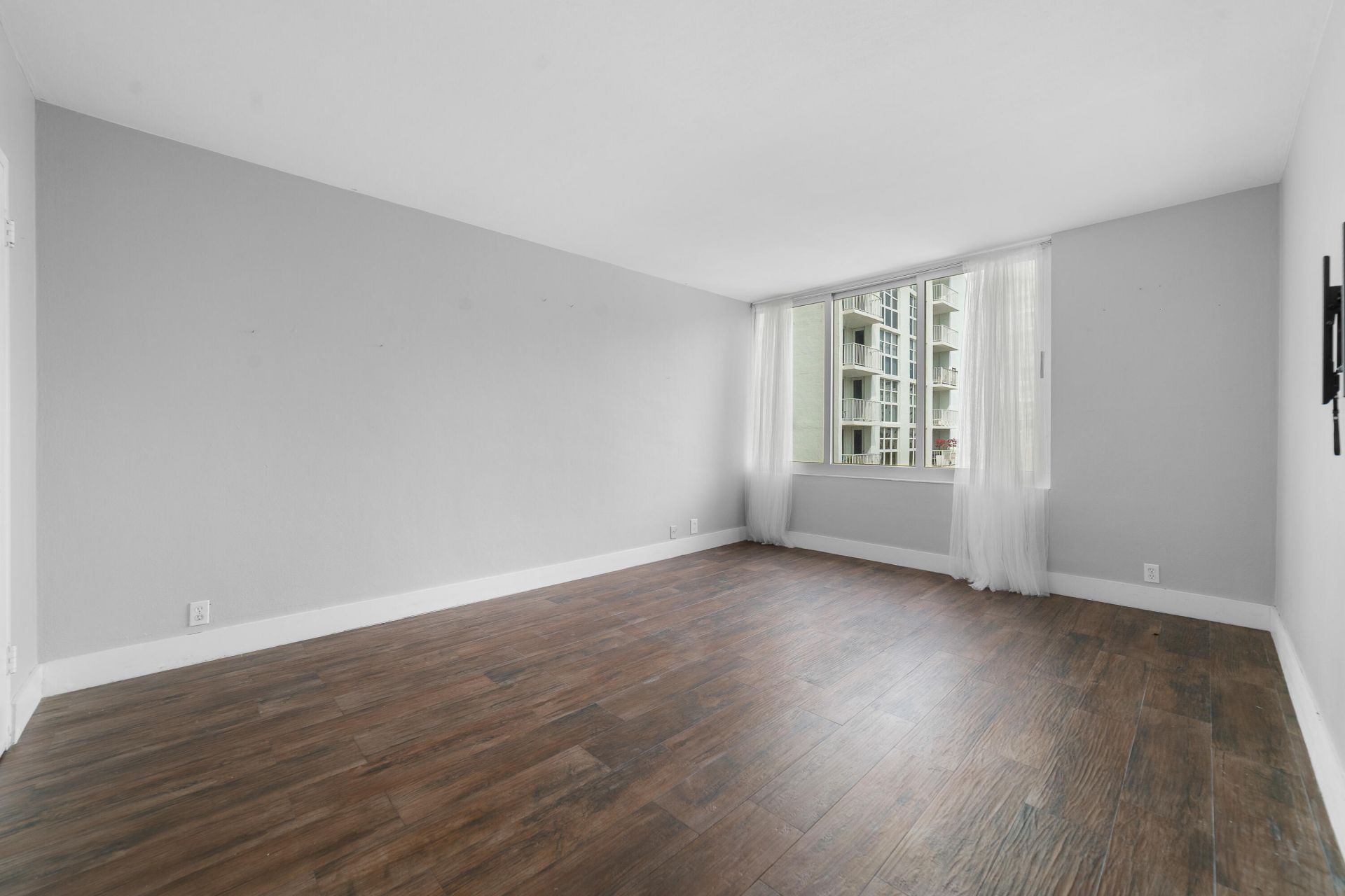 1200 West Avenue, Unit 316, Miami Beach, FL 33139 Photo