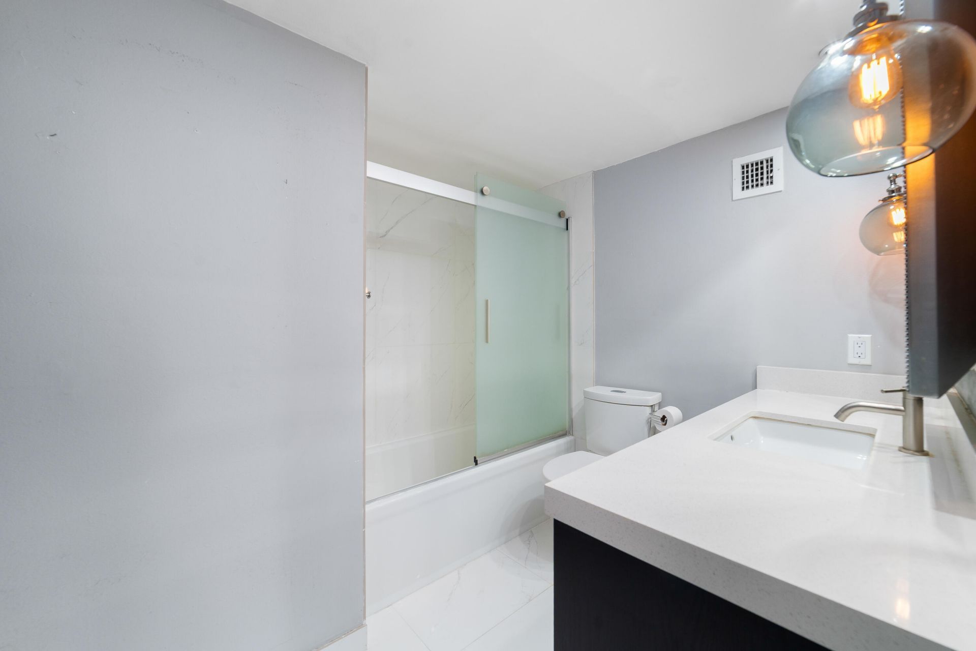 1200 West Avenue, Unit 316, Miami Beach, FL 33139 Photo
