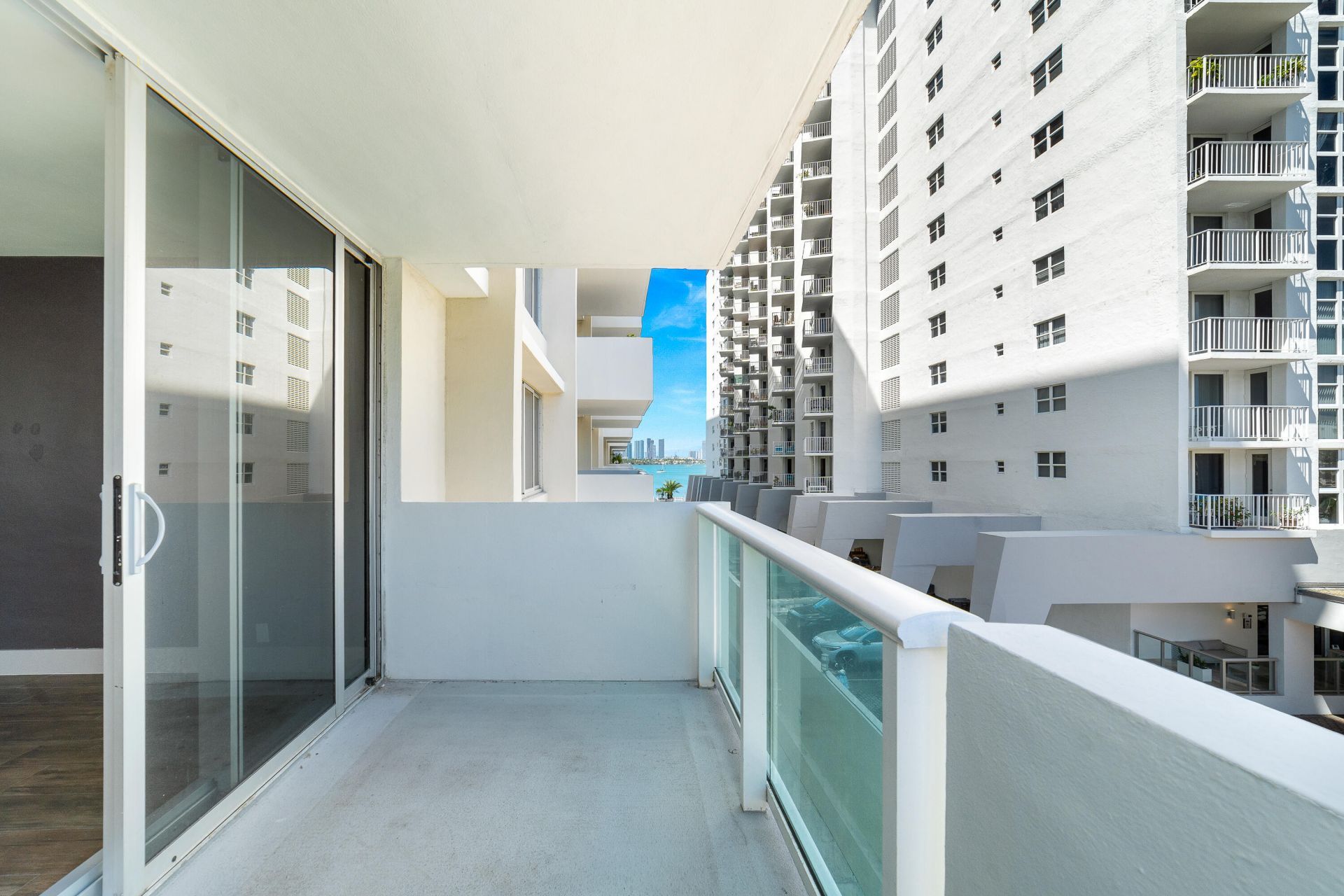 1200 West Avenue, Unit 316, Miami Beach, FL 33139 Photo