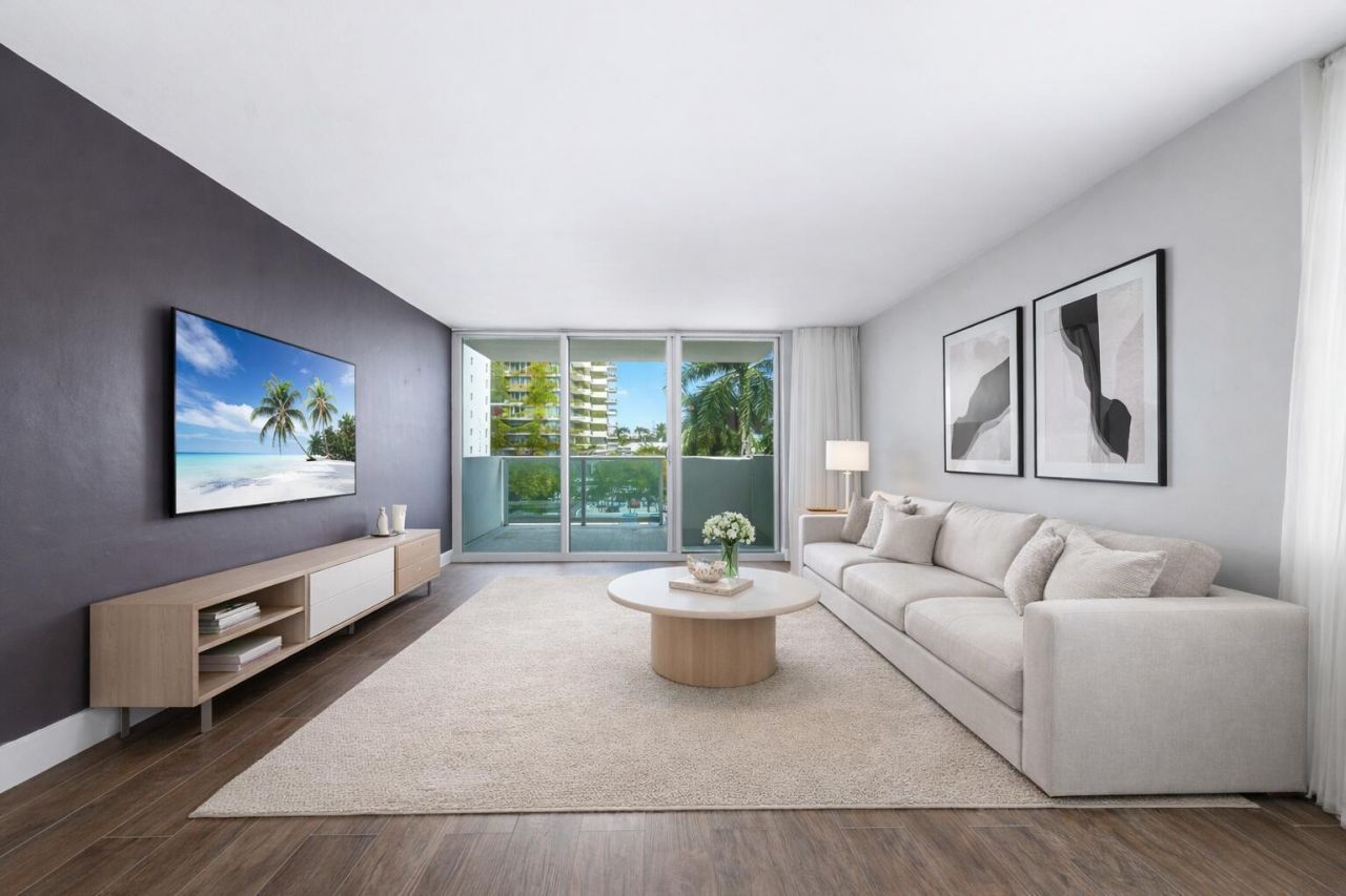 1200 West Avenue, Unit 316, Miami Beach, FL 33139 Photo