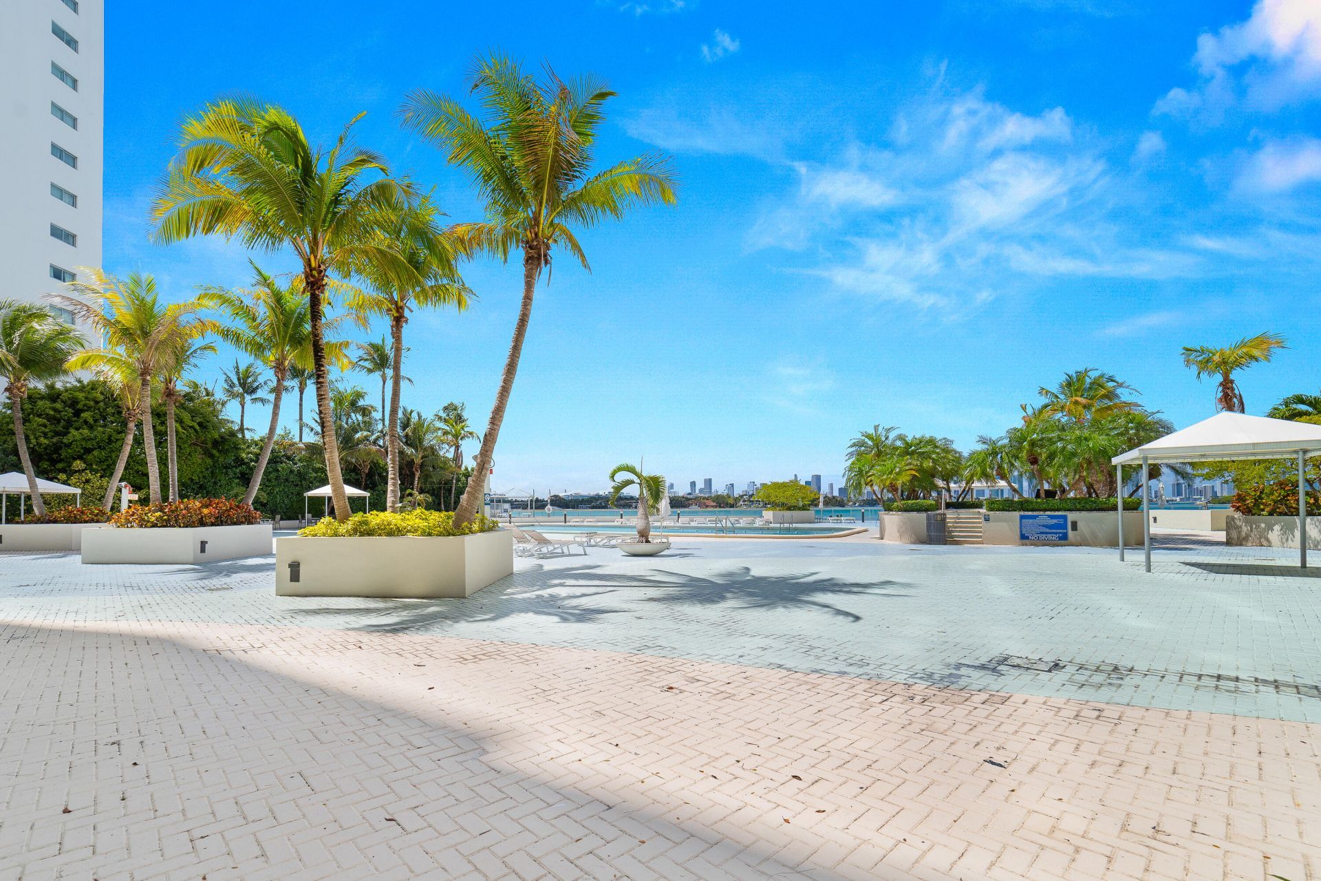 1200 West Avenue, Unit 316, Miami Beach, FL 33139 Photo