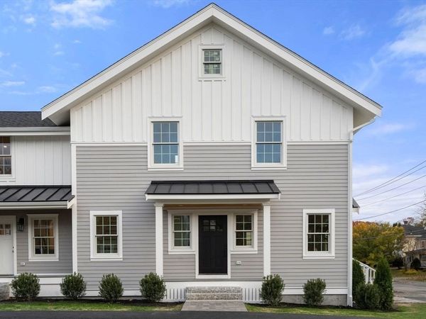 63 Oak Street, Unit A, Wellesley, MA 02482