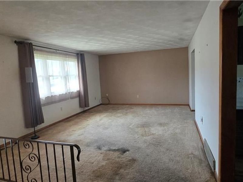 6260 Overture Drive, Miami Township, OH 45449 Photo 4