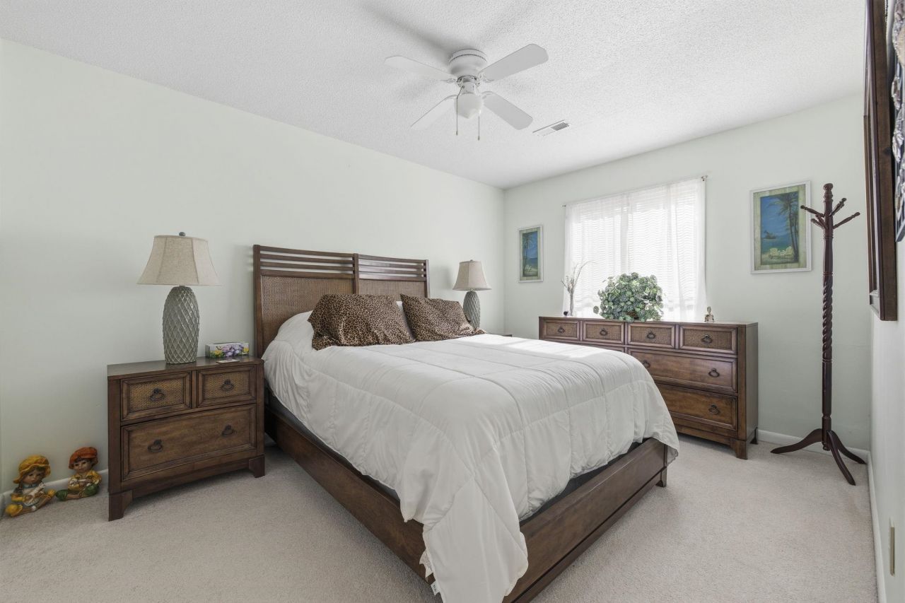 500 Fairway Village Dr. Photo 8