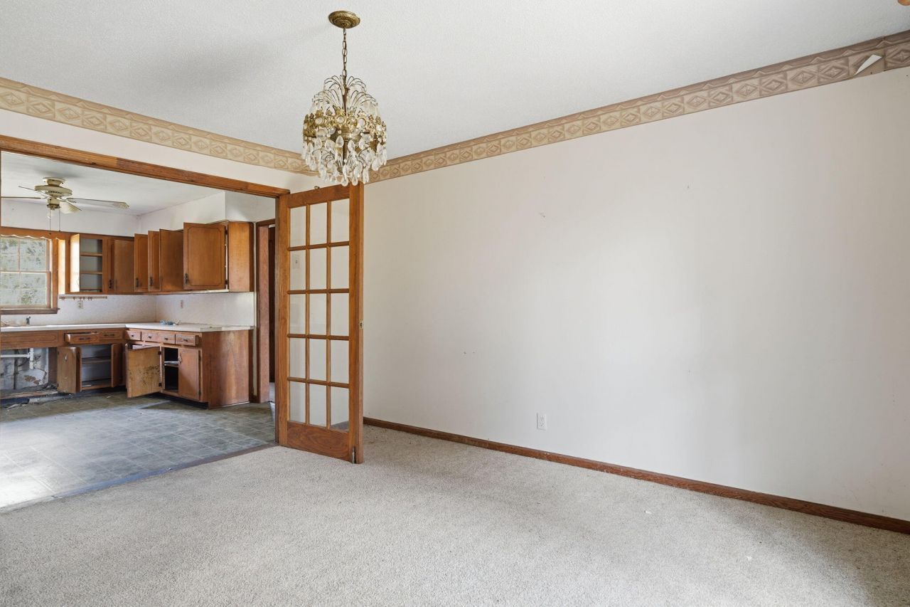 320 Guppy Way Photo 11