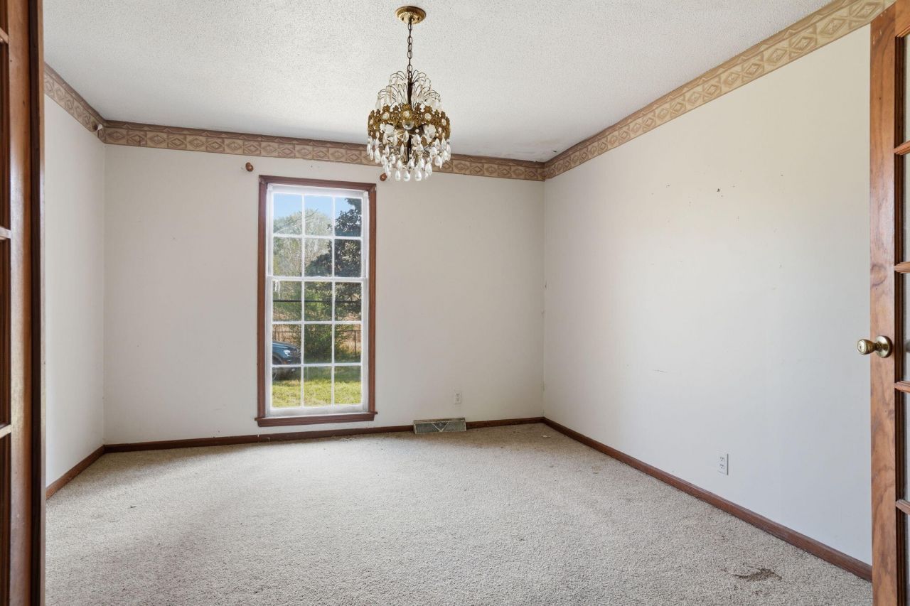 320 Guppy Way Photo 14