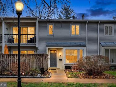 197 E CHELSEA CIRCLE, NEWTOWN SQUARE, PA 19073