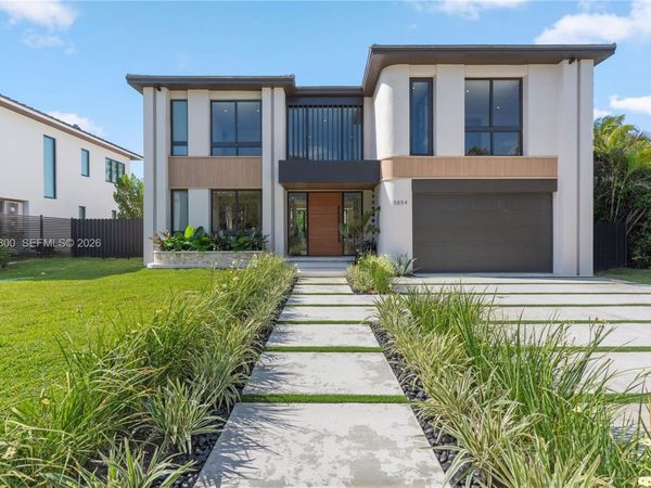 5854 SW 30th St, Miami, FL 33155
