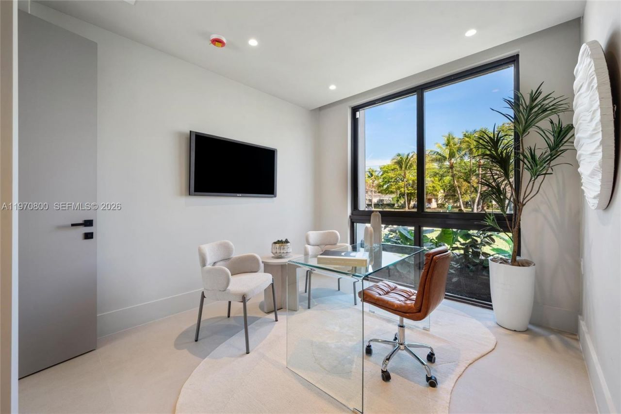 5854 SW 30th St , Miami, FL 33155 Photo