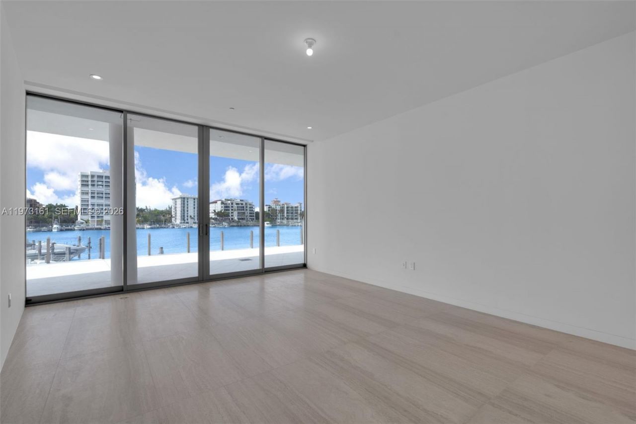 5 Grove Isle Drive, Unit S203, Coconut Grove, FL 33133 Photo