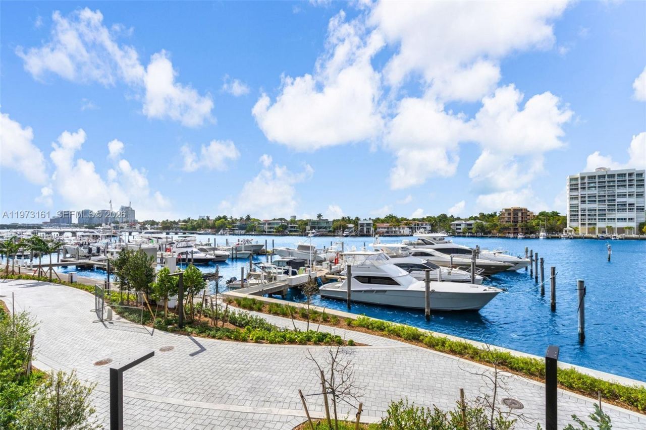 5 Grove Isle Drive, Unit S203, Coconut Grove, FL 33133 Photo