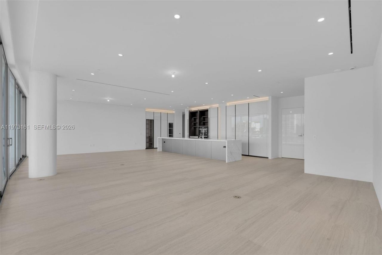 5 Grove Isle Drive, Unit S203, Coconut Grove, FL 33133 Photo