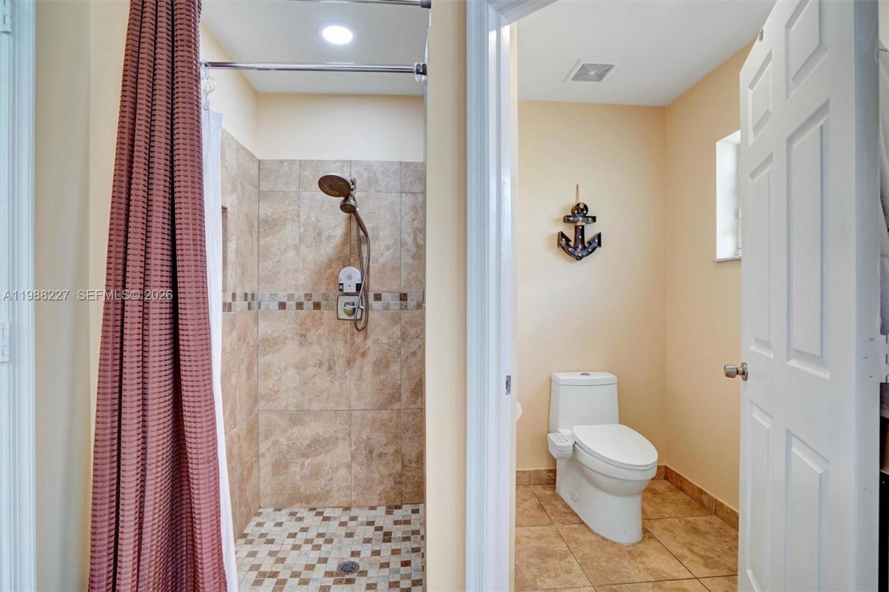 20401 SW 1st St , Pembroke Pines, FL 33029 Photo