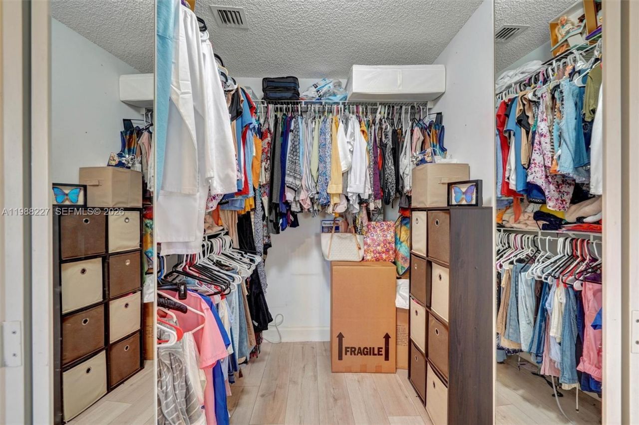 20401 SW 1st St , Pembroke Pines, FL 33029 Photo