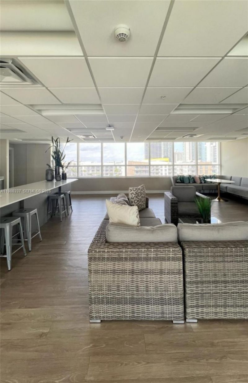 321 NE 26th St , Unit 514, Miami, FL 33137 Photo