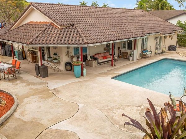 13260 SW 96th St , Miami, FL 33186