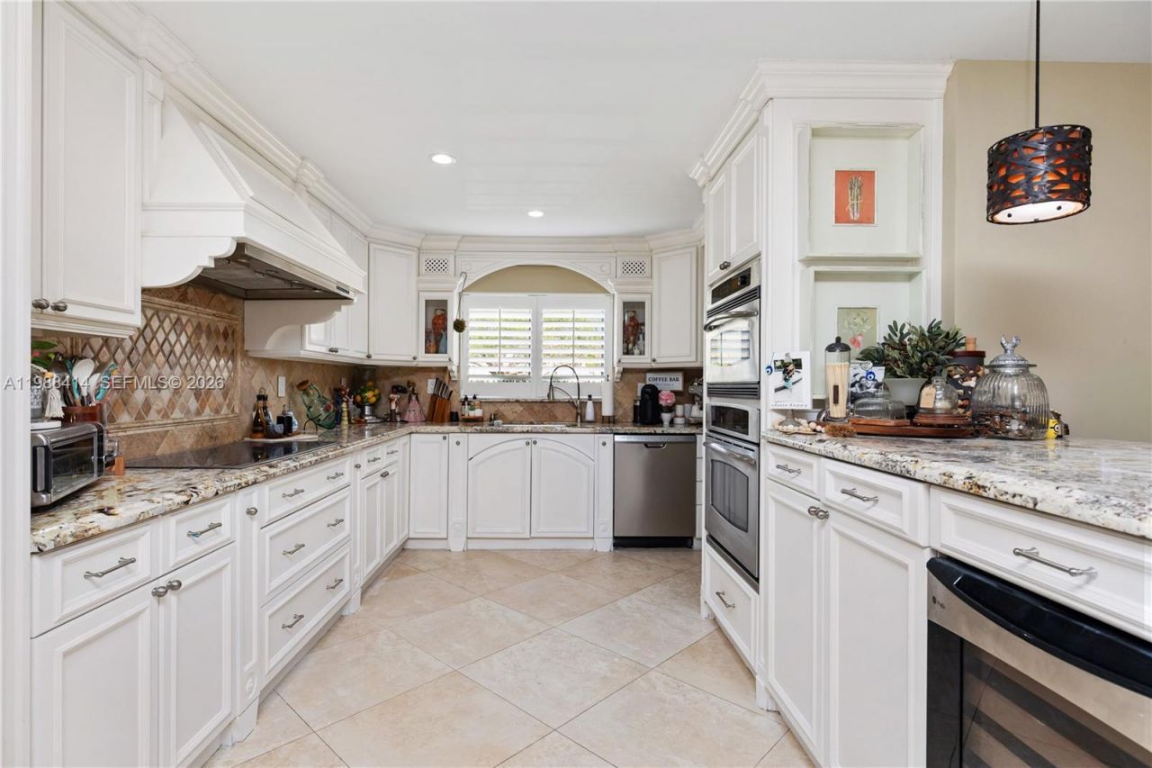 13260 SW 96th St , Miami, FL 33186 Photo